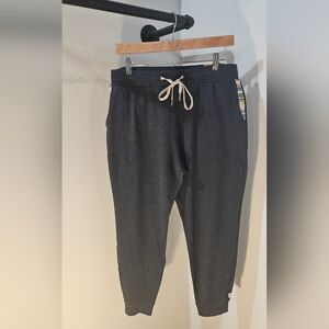 New Women’s Wowie Kozie Jogger